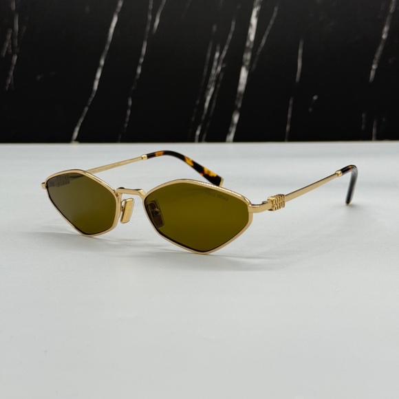 NEW SMU 56Z 5AK09Z MIU MIU SUNGLASSES MU56ZS 5AK09Z GOLD MU 56ZS WOMEN EYEWEAR main image 6